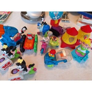 McDonald's Happy Meal Toy Warner Animaniacs And  Looney Toon Muppet 11 Toy Lot